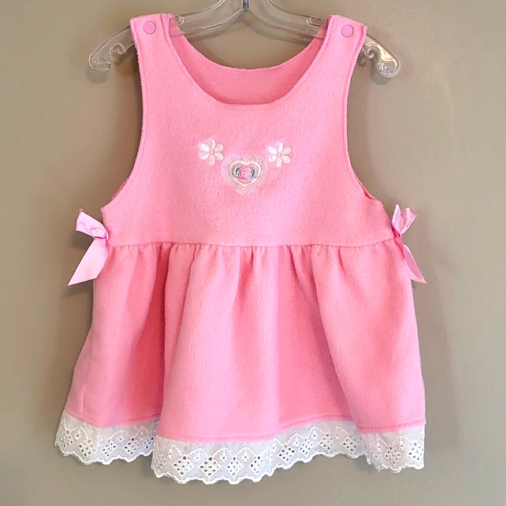 Vintage soft pink dress with lace & bow accents
